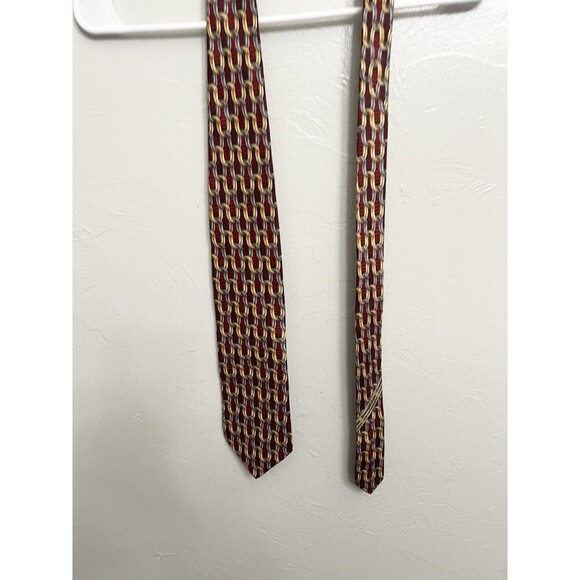 VINTAGE ERMENEGILDO ZEGNA 100% SILK Chain link Red Tie NECKTIE MADE ITALY $299 - Picture 3 of 8